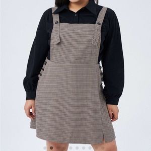 CIDER Curve & Plus Houndstooth Split Mini Dress